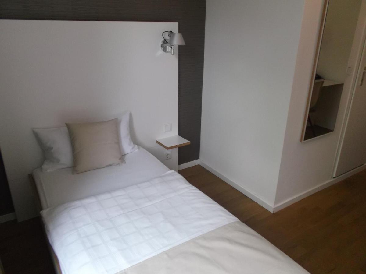 Art Hotel Ufer دوسلدورف الغرفة الصورة